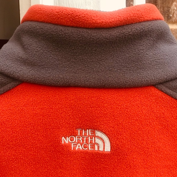 THE NORTH FACE Fleece, Zip-front Jacket - Picture 2 of 9
